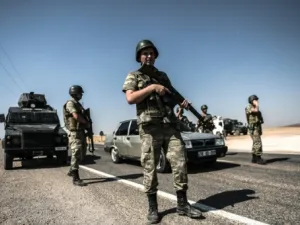 مقتل جنود اتراك في هجوم كبير لحزب العمال الكردستاني