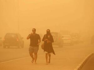 عاصفة رملية في الامارات 