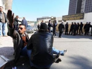 احتجاج للعاطلين عن العمل في الجزائر
