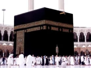 Syrians on religious visas will be able to stay in Saudi Arabia under a new policy. 