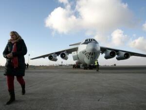 The UN sent its first humanitarian aid airlift into Syria Sunday and is planning to send another one within the next twelve days (Safin Hamed/AFP)