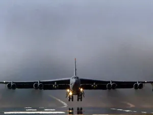  قاذفة "B-52" الأمريكية