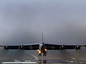  قاذفة "B-52" الأمريكية