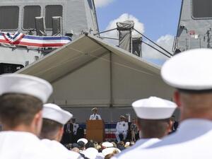 المدمرة الحديثة حاملة الصواريخ "جون فين"