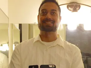 صورة قالت وسائل الاعلام الاميركية انها لسعيد فاروق احد منفذي الهجوم