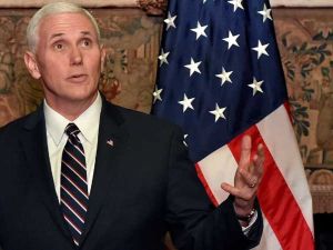 نائب الرئيس الامريكي مايك بنس