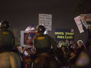 حقوقيون يحثون أمريكا على التنديد بالكراهية العنصرية