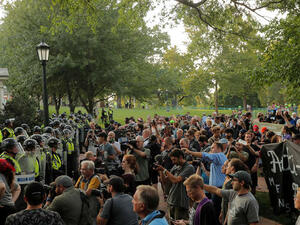 احتجاجات جماهيرية في مدينة شارلوتسفيل الأمريكية / أرشيفية