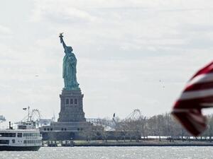 انفجار بمركز لـ "فيديكس" بولاية تكساس 