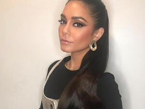 Vanessa stars as Maureen Johnson in 'Rent: Live' (Source : vanessahudgens / Instagram ) 