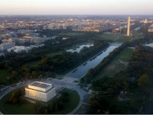 إخلاء مدرستين في واشنطن بسبب تهديدات بوجود قنابل