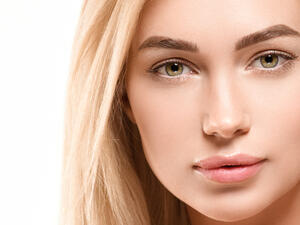 مشروب للحصول على بشرة بيضاء وصافية

