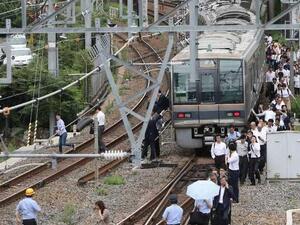 ضرب الزلزال غرب اليابان من دون أن يرد تحذير بحصول موجات تسونامي 
