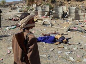 وصف بعض داعمي الإجراء الصراع المستمر منذ ثلاث سنوات في اليمن بأنه "كارثة إنسانية" 
