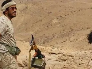 الجيش اليمني يتقدم في ميدي الساحلية والمعارك على أشدها