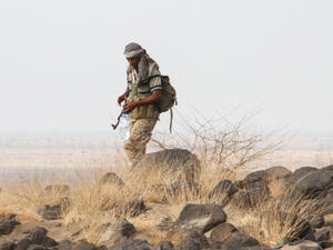 ينفذ طيران التحالف العربي ضربات جوية على مواقع مختلفة في كافة أنحاء اليمن