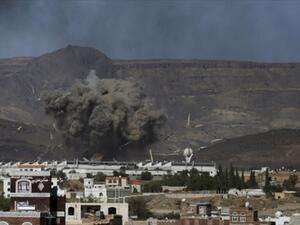 من غارات التحالف العربي على العاصمة اليمنية/ ارشيفية