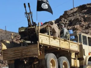 مقاتلون من "انصار الشريعة" جناح القاعدة في اليمن