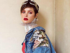 Yousra El-Louzy was featured in Vogue Arabia photo-shoots looking like 2018 more than 2018 itself! (Soure: yosraellozyofficial - Instagram)