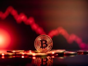 Bitcoin slips further, Ripple takes the lead