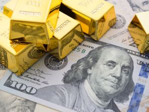 Gold up on weaker dollar, softer yields