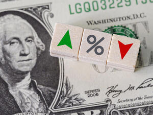 US consumer inflation down to 4.9% in April