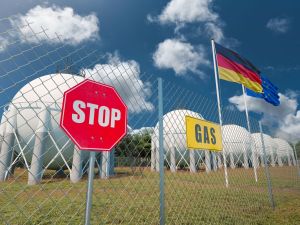European gas prices rise on Dutch field closure, heat wave