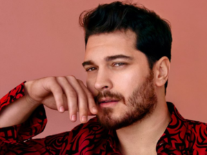 Çağatay Ulusoy has sex for money! 