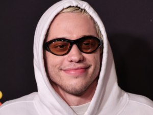 Pete Davidson gets into car crash 