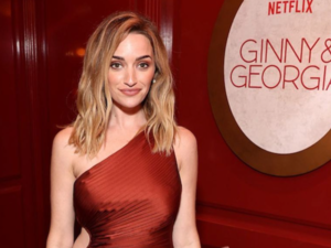 Ginny & Georgia's Brianne Howey is pregnant 