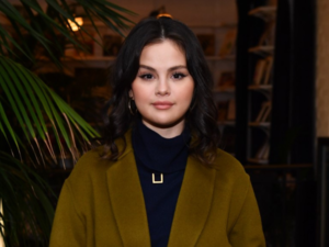 Selena becomes 1st woman with 400M IG followers
