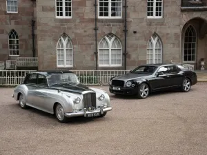 Bentley's Great Eight Finishes Production