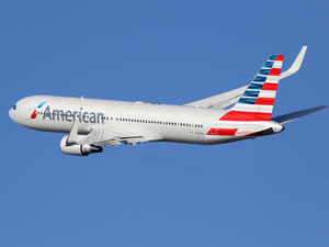 American Airlines Returns Furloughed Workers After Payroll Relief