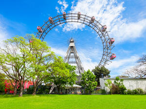 Vienna Opens Its Doors to Tourists