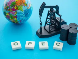 How Well is Saudi Arabia Managing the Oil Market?