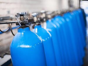 Saudi Arabia Donates Oxygen to India Amid Shortage