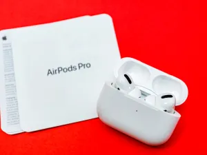 تحديث جديد من آبل يثير غضب مستخدمي AirPods Pro