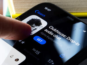 Clubhouse Allows Recording of Rooms for Later Listening