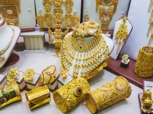 Gold Prices in Dubai Today: 24K Rebounds to Dh221