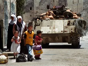 US Envoy Warns Israel on West Bank in 'Dangerous' Economic Situation in West Bank