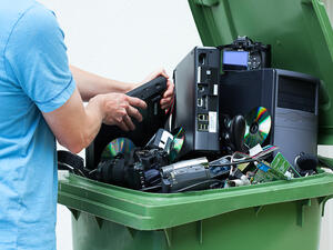 Egypt Launches App Electronic Waste Management App