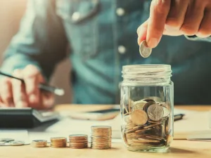 UAE Expert: Loan Refinancing Can Help Borrowers Save Money