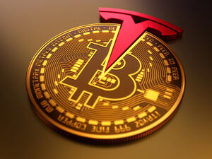 Crypto News Recap: Tesla Offers Bitcoin As Payment Option, NFT Mania Might be Getting out of Hands