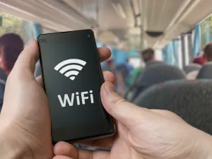 Now You Can Enjoy Free Wi-Fi on Abu Dhabi Buses!