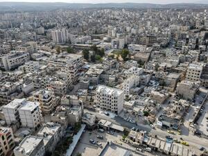 مشهد عام لمدينة ادلب