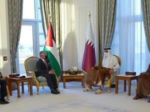 الملك عبدالله والشيخ تميم يبحثان العلاقات الثنائية وتطورات الأوضاع إقليميا ودوليا