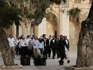 اقتحامات الاقصى تتواصل والحرم الابراهيمي مغلق امام المسلمين لليوم الثاني