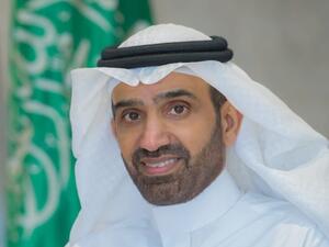 وزير الموارد البشرية السعودي أحمد الراجحي