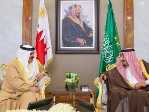 قمة سعودية بحرينية تتبعها دعوة الى "إزالة الأمور العالقة" خليجيا