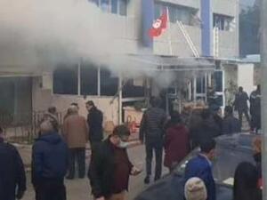 وفاة عضو بحركة النهضة التونسية في حريق مقرها المركزي